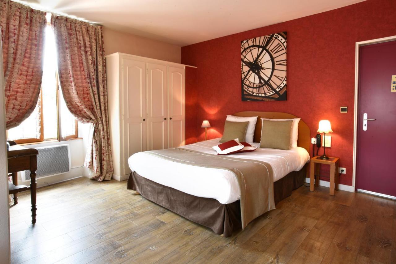Logis Hotel-Restaurant Le Relais Hauterives Exteriér fotografie